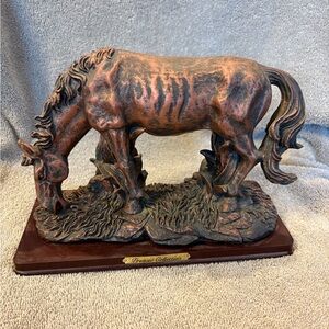 Premier Collection Vtg Bronze Look Resin Horse Statue Western Theme Home Decor